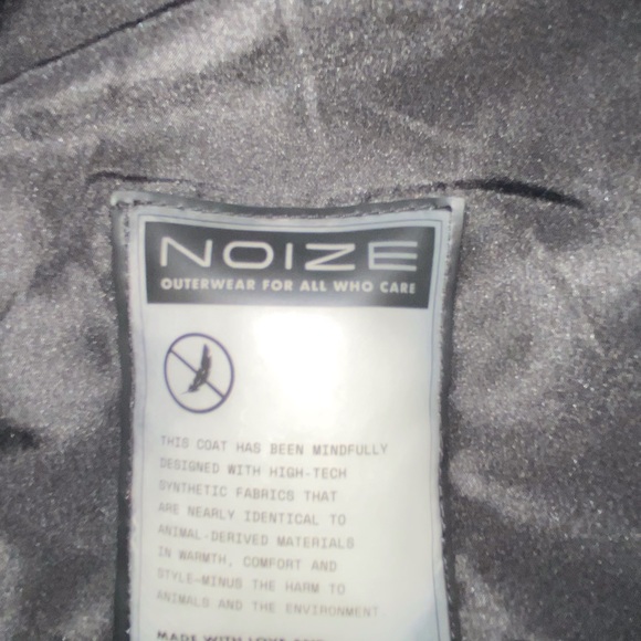 NWT. NOIZE WOMAN’S WINTER COAT - Picture 7 of 16